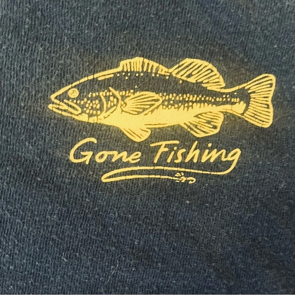 Old Navy cotton navy blue graphic design T-shirt Boys S (6-7) round neck